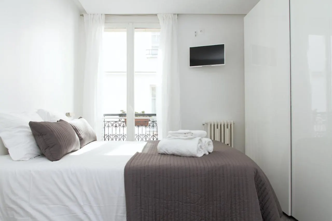 Rue Saint Honore - Louvre City Apartment Paris Frankreich